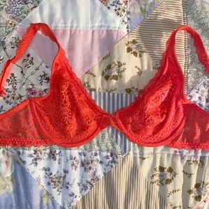 Peach Lace bra🧡